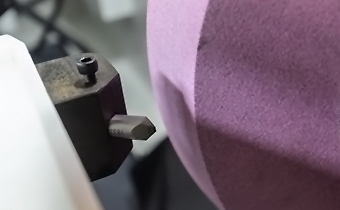 砂轮修整 砂轮修整